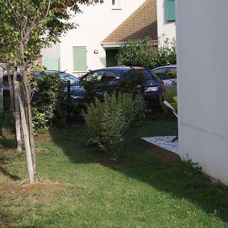 Gite La Villa Omagny Paris Marne-La-Vallee المظهر الخارجي الصورة